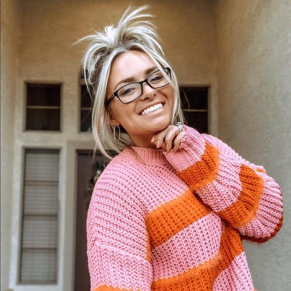 Meet your Posher, Emily - Picture 1 of 1